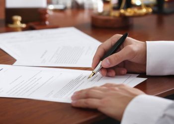 How Trusts and Wills Differ in Managing Your Assets