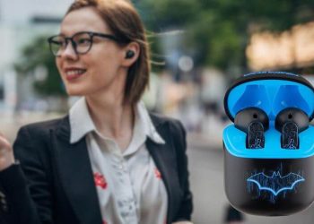RS 125 only on TheSparkShop.in Batman Style Wireless BT Earbuds