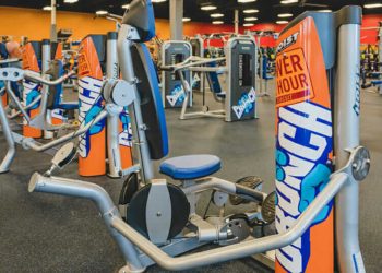 Crunch Fitness